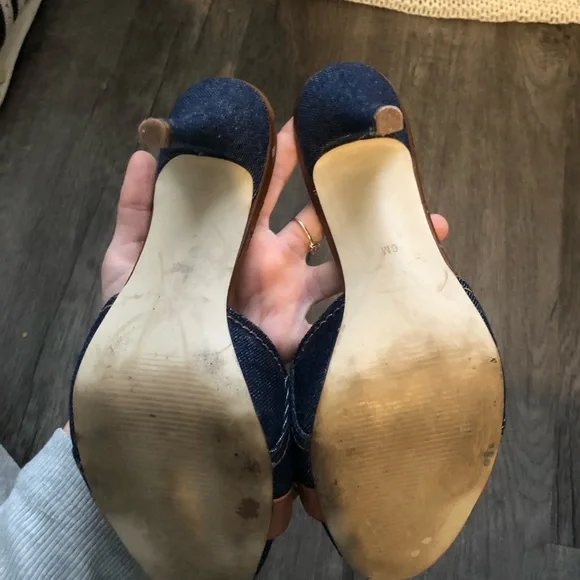 Guess Denim and Brown Bow Heels - Picture 3 of 5